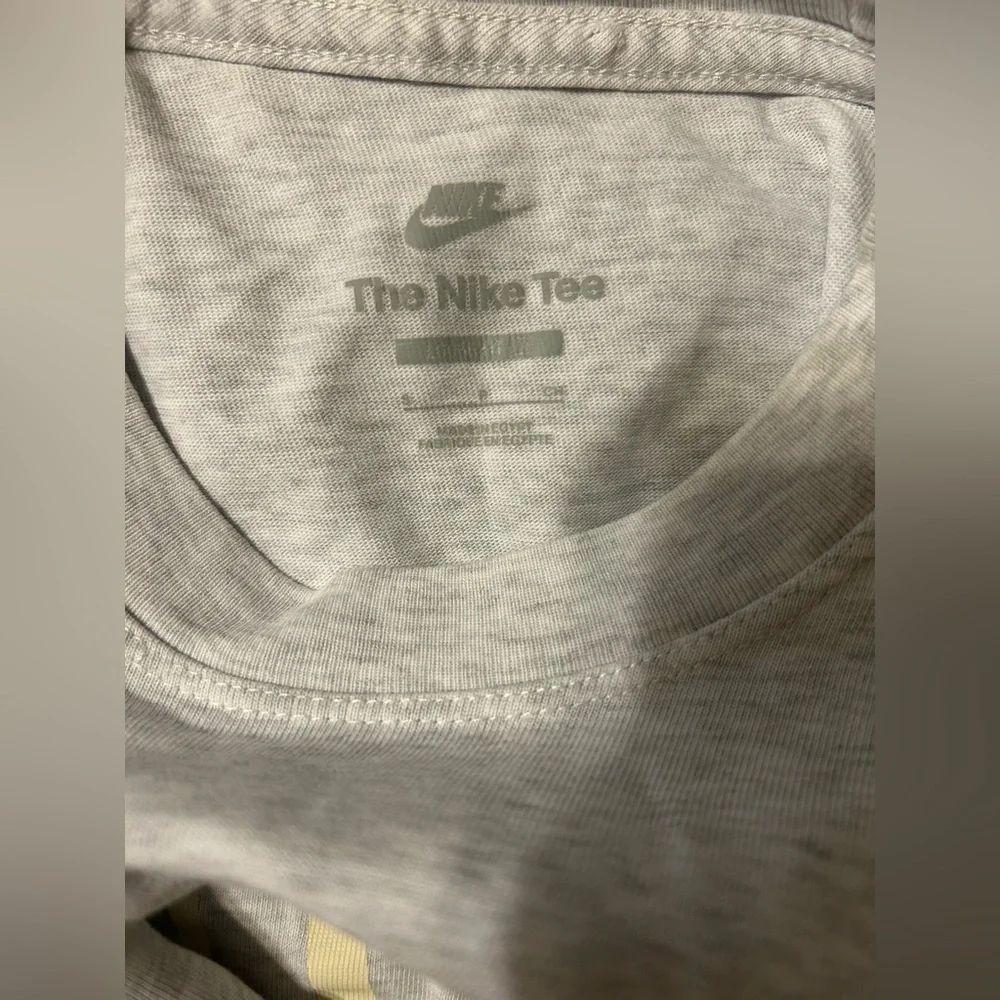 NWOT. Nike Sportswear Classic T. Size S.